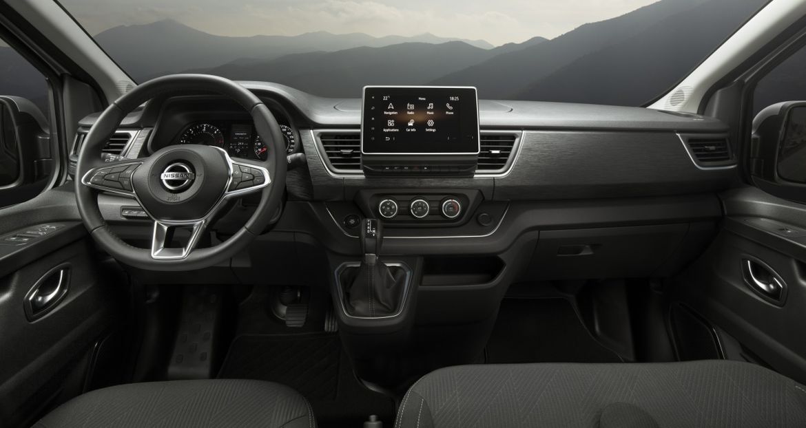 Nissan обновил NV300 Combi