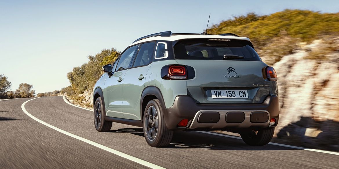 Citroen показал обновленный C3 Aircross