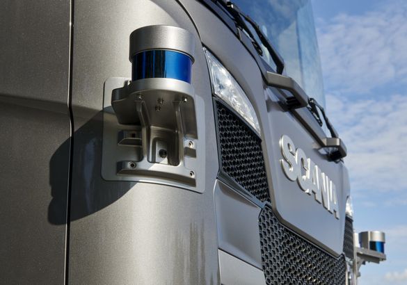 Scania начала тестировать беспилотные грузовики на автомагистралях