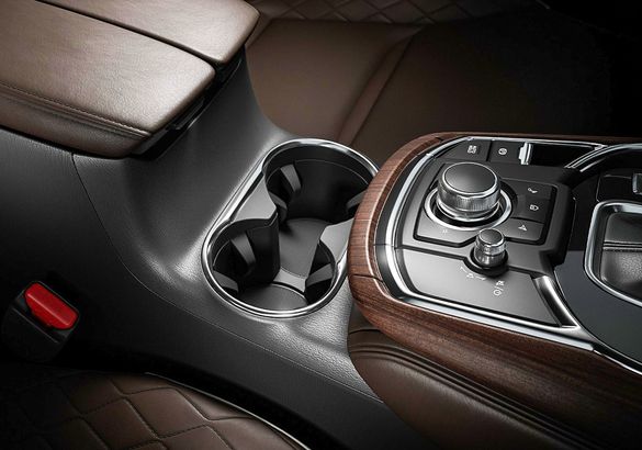 Mazda оценила в рублях новый CX-9