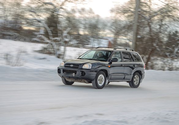 Превращаем Hyundai Santa Fe Classic во внедорожник: тест зимних шин Nokian Hakkapeliitta LT3 на кроссовом полигоне
