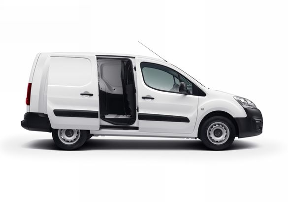 Opel «оценил» в рублях «российский» Combo Cargo