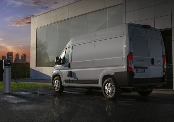 Электровэн Fiat E-Ducato доступен для заказа в Европе