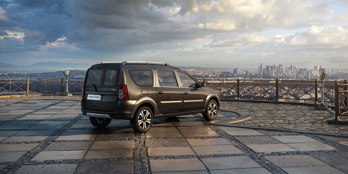 Новый Lada Largus поступил в продажу