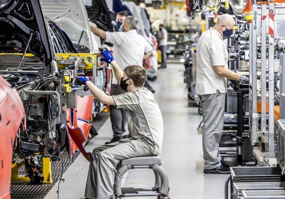 Bentley выпустил 200-тысячный автомобиль