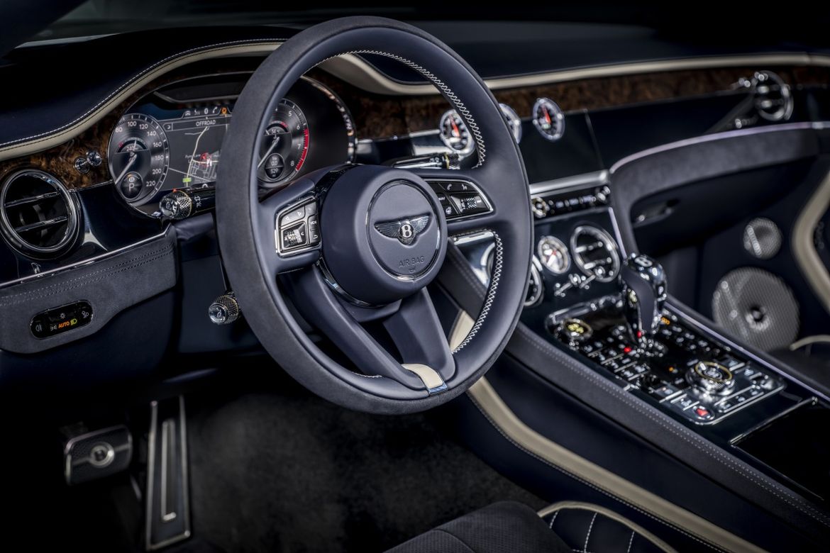 Bentley представила открытую версию нового Continental GT Speed