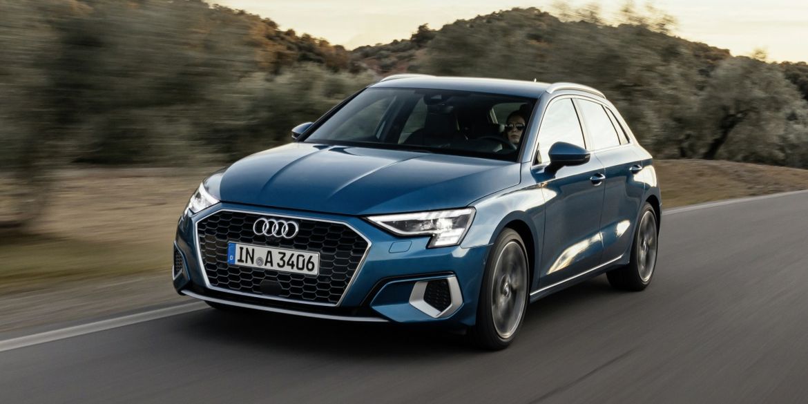 Audi представила новое поколение A3 в России