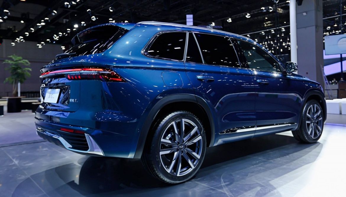 Шанхай 2021: Geely представил новый флагманский кроссовер