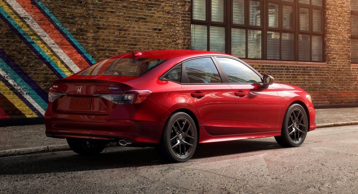 Honda показала серийный седан Civic нового поколения