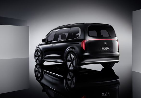 Mercedes представил концептуальный «электрокаблук»