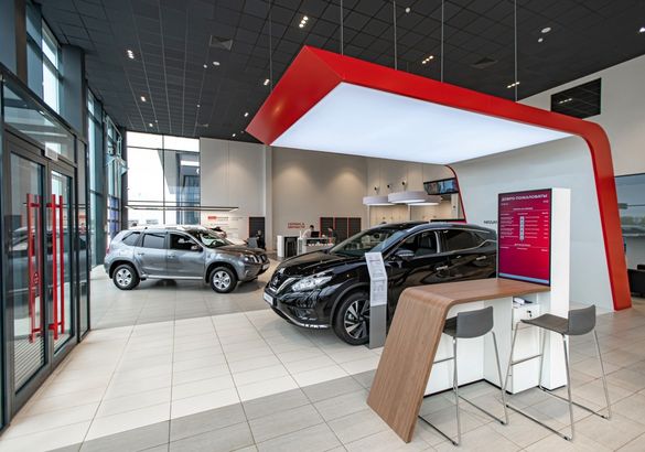 Nissan открыл в России первый дилерский центр в новой концепции