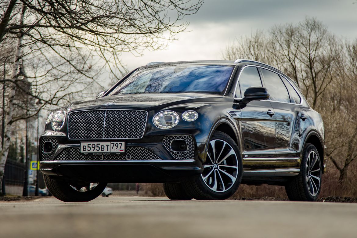Тест-драйв обновленного Bentley Bentayga V8 First Edition: иррациональный прагматизм