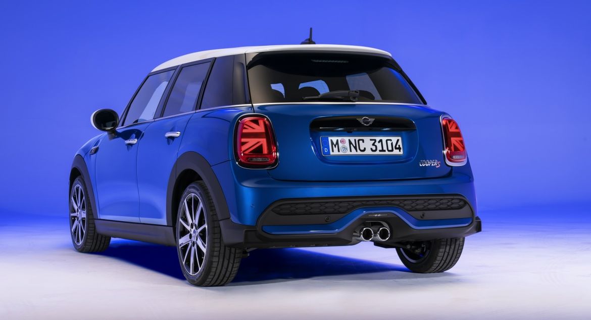 Обновленные хэтчбеки Mini получили российские ценники