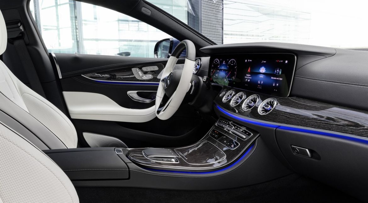 Обновленный Mercedes CLS получил российский ценник
