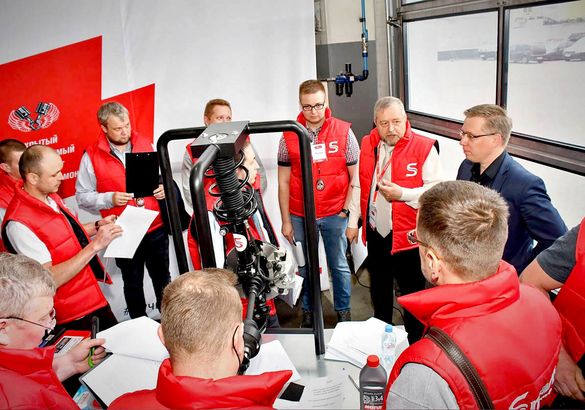 В Москве выбрали лучшего автомеханика года в России