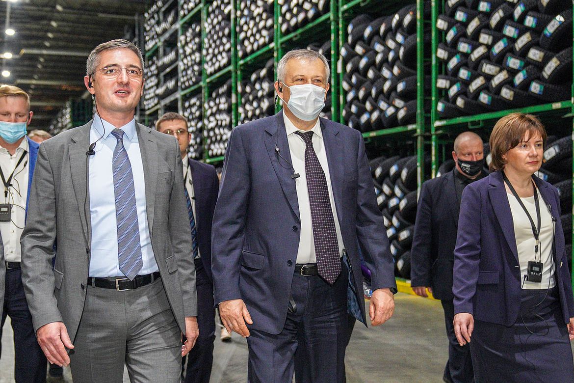 «Это первый подобный проект в мире!»: глава Nokian Tyres Россия презентовал полностью автоматизированный шинный склад