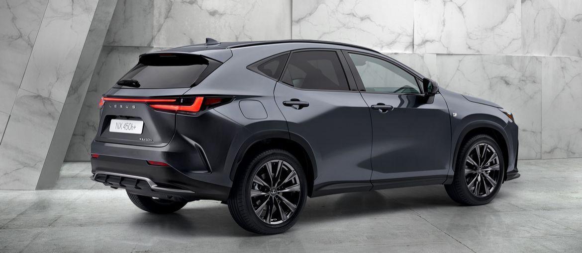 Lexus показал новый NX