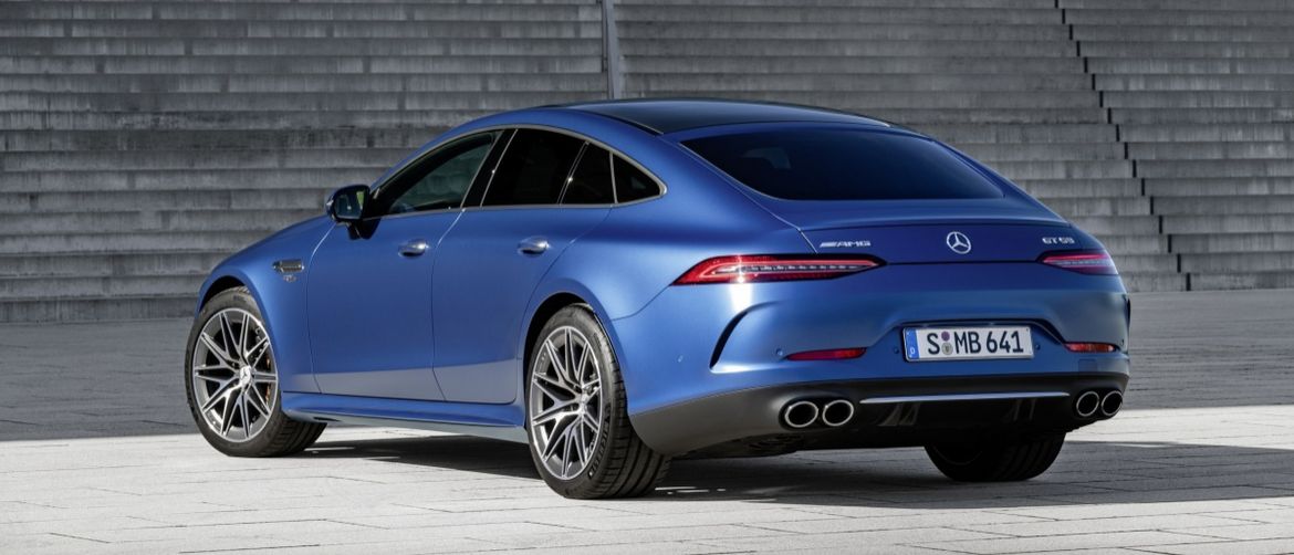 Mercedes обновил «четырехдверное купе» AMG GT