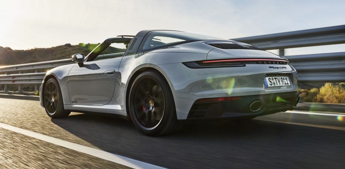 Porsche показал новые модели семейства 911 GTS