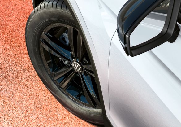 Volkswagen Tiguan стал доступен в России в новой спецверсии