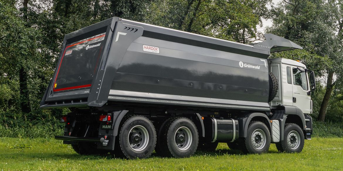 Grunwald оборудует самосвалы для горных разработок в Африке