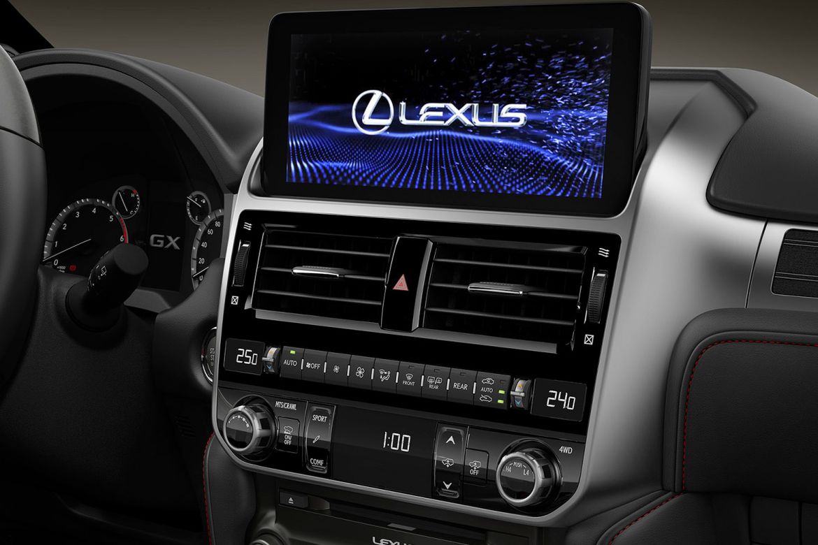Lexus GX 460 с новой мультимедиа получил российский ценник