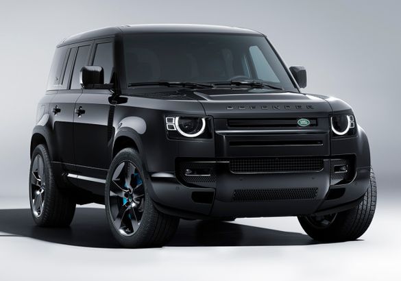 Land Rover представил спецверсию Defender V8 в честь «Бондианы»