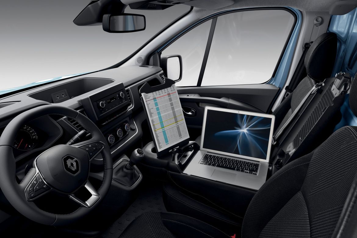 Renault начал принимать заказы на обновленный фургон Trafic