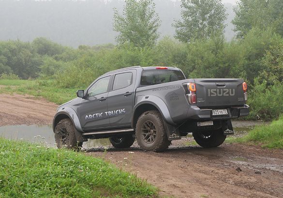 Isuzu D-Max получил версию для сурового бездорожья