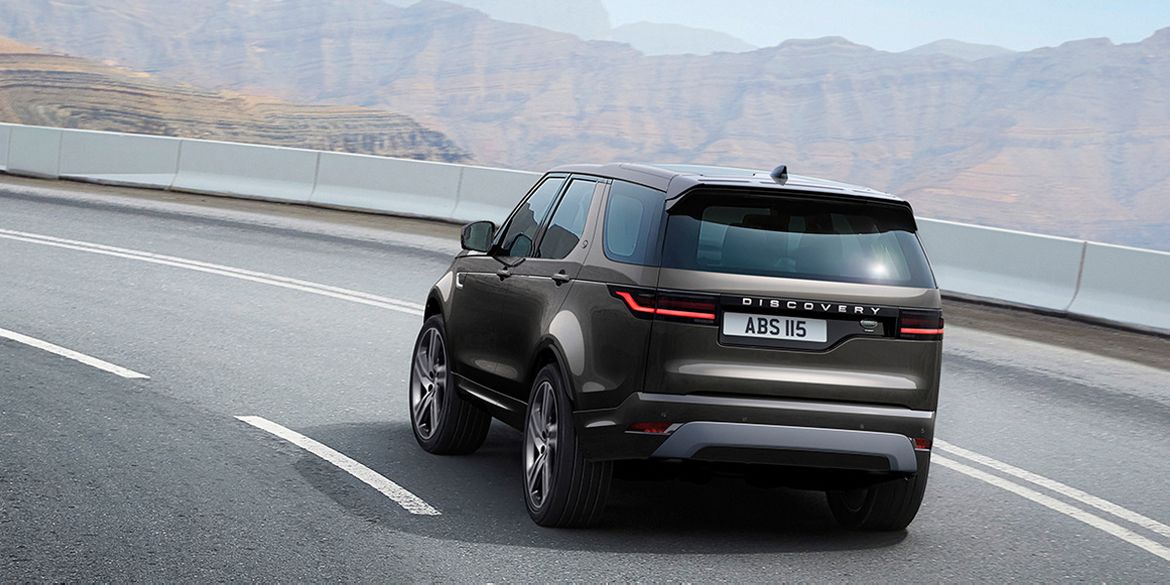 Land Rover представил новую топ-комплектацию для Discovery