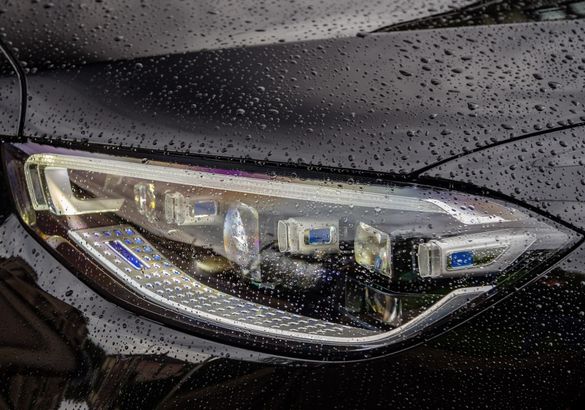 Тест-драйв нового Mercedes-Benz S-Class: полностью оцифрован