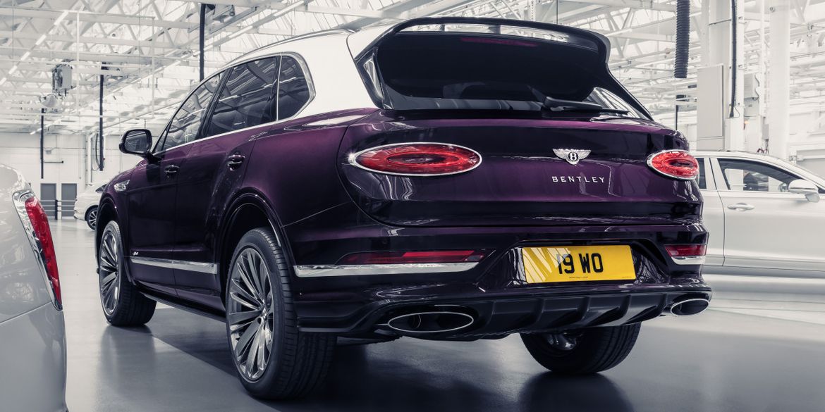 Bentley выпустил Bentayga, посвященные русскому балету