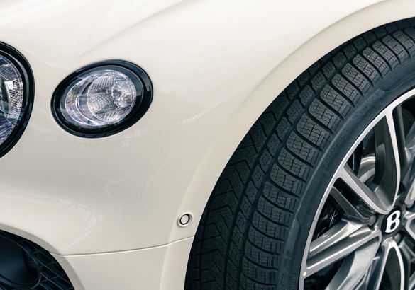 Bentley предложила клиентам зимние колеса диаметром 21 дюйм