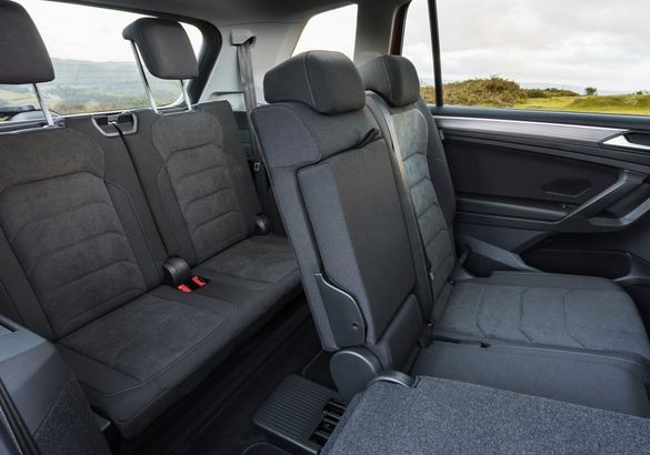 Новый Volkswagen Tiguan получил семиместную версию Allspace
