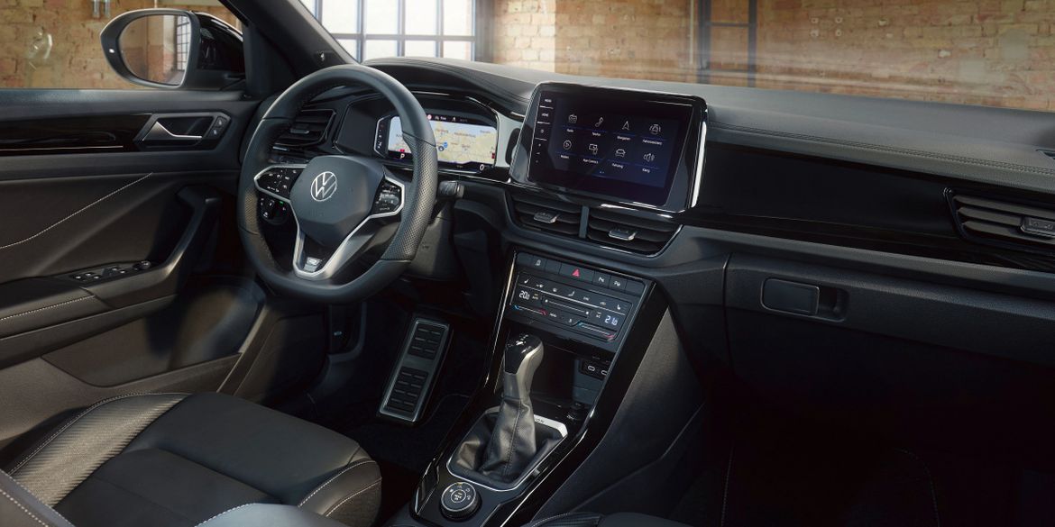 Volkswagen T-Roc представили в новом обличье