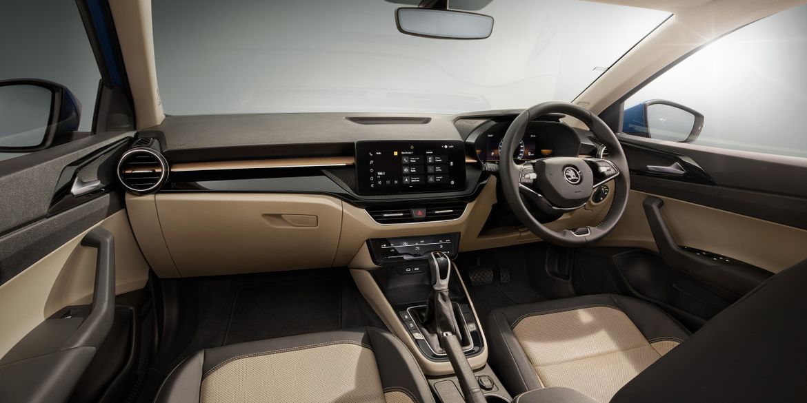 Компактный седан Skoda Slavia дебютирует в Индии