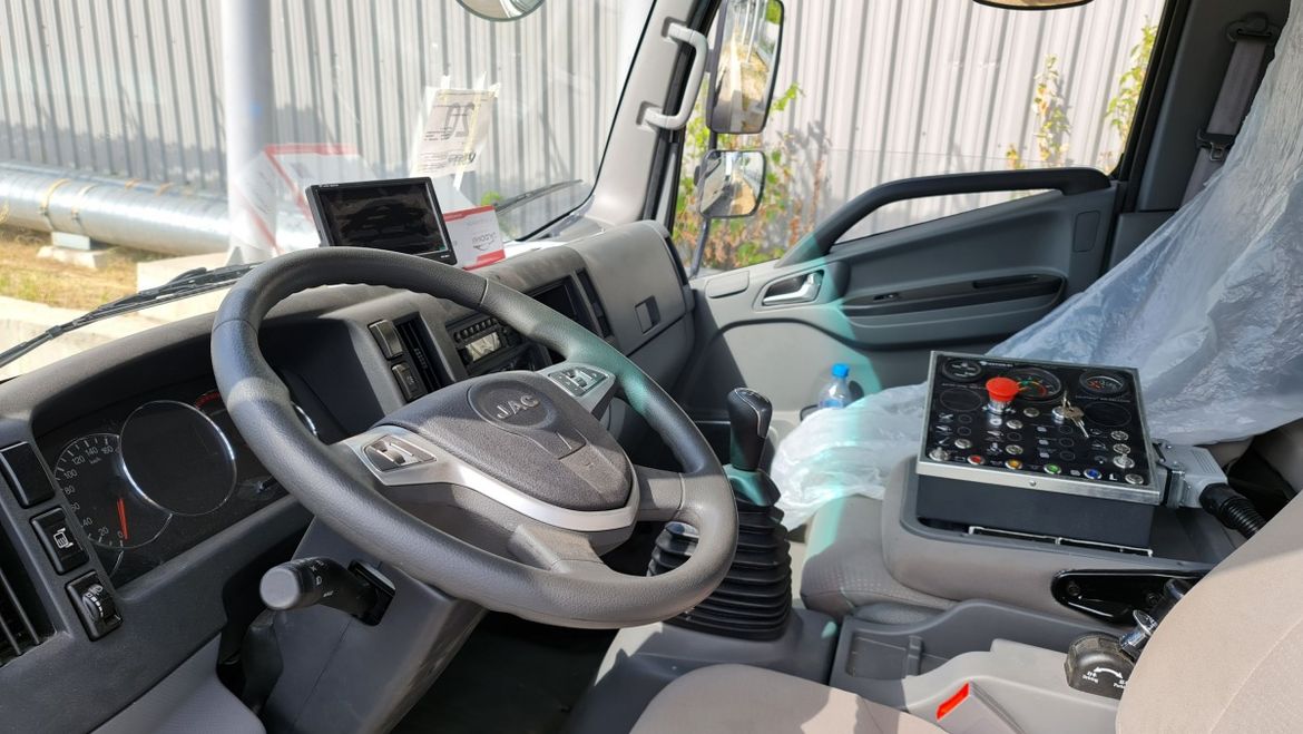 Новый среднетоннажник JAC N90 вышел на российский рынок