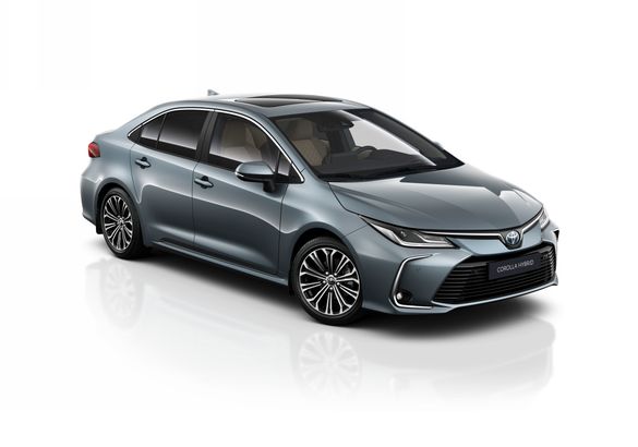 Toyota Corolla обзавелась улучшенной мультимедиа и спецверсией Trek