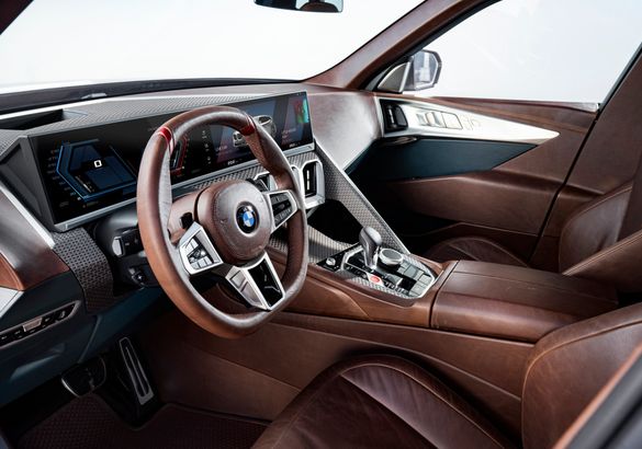 BMW показала Concept XM: такой будет самая мощная «эмка» в истории