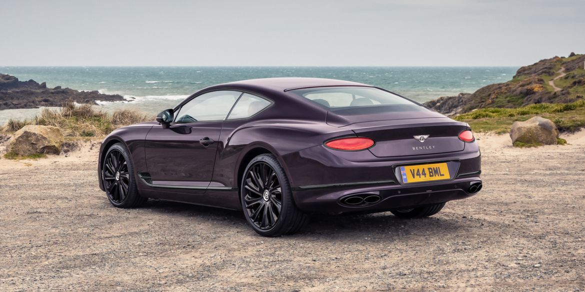 Bentley Continental обзавелся эксклюзивной «черной» версией