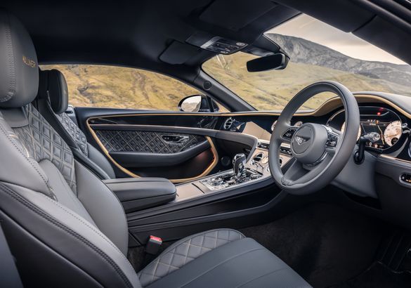 Bentley Continental обзавелся эксклюзивной «черной» версией