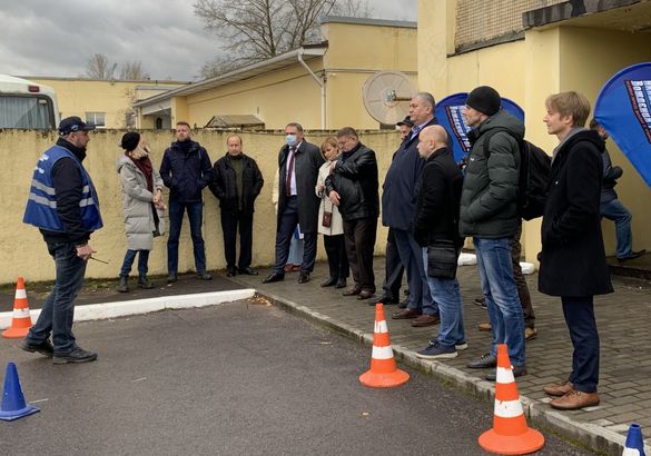 «Соллерс Форд» возобновил тренинги по безопасному вождению