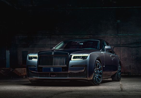 Rolls-Royce Ghost в версии Black Badge представили российским клиентам