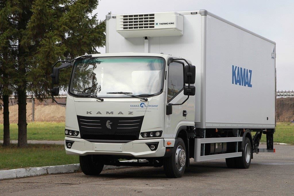 «КАМАЗ» выводит на рынок легкий грузовик «Компас»