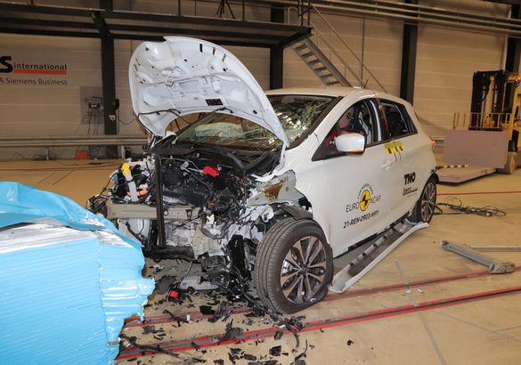 Renault и Dacia провалили тест безопасности Euro NCAP