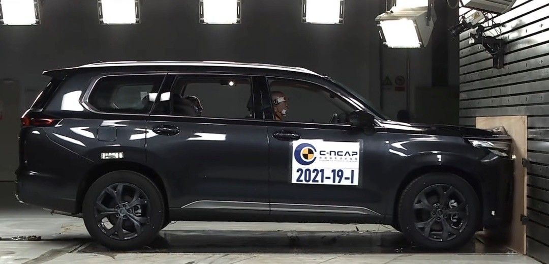 Китайцы оценили безопасность Exeed VX на пять звезд