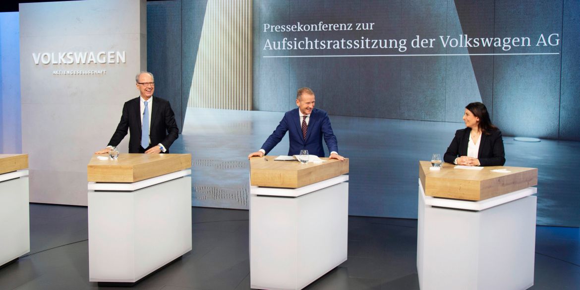 Обратной дороги нет: Volkswagen утвердил программу массового перехода на электромобили
