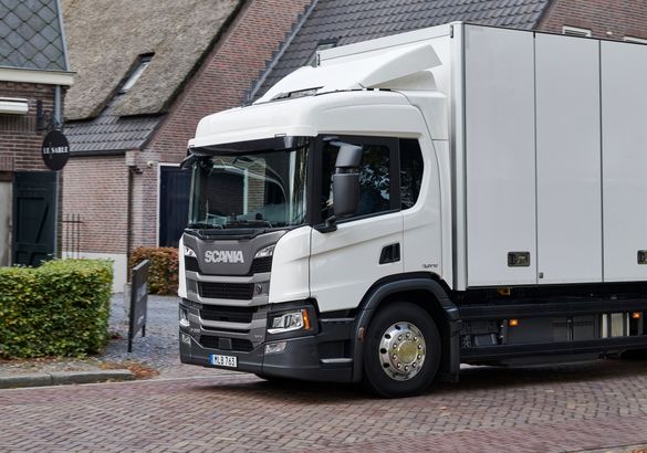 Гибридные грузовики Scania пошли в серию