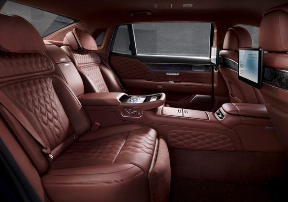 Флагманский седан Genesis G90 полностью рассекречен