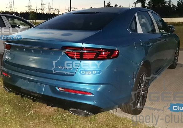 Седан Geely Preface заметили на территории завода в Белоруссии